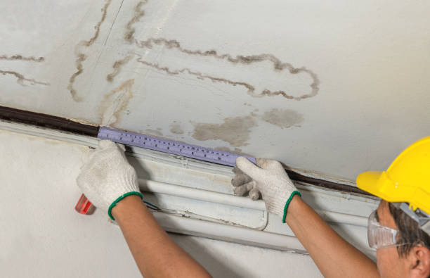 24/7 Emergency Commercial Water Damage Restoration experts in Tow, TX